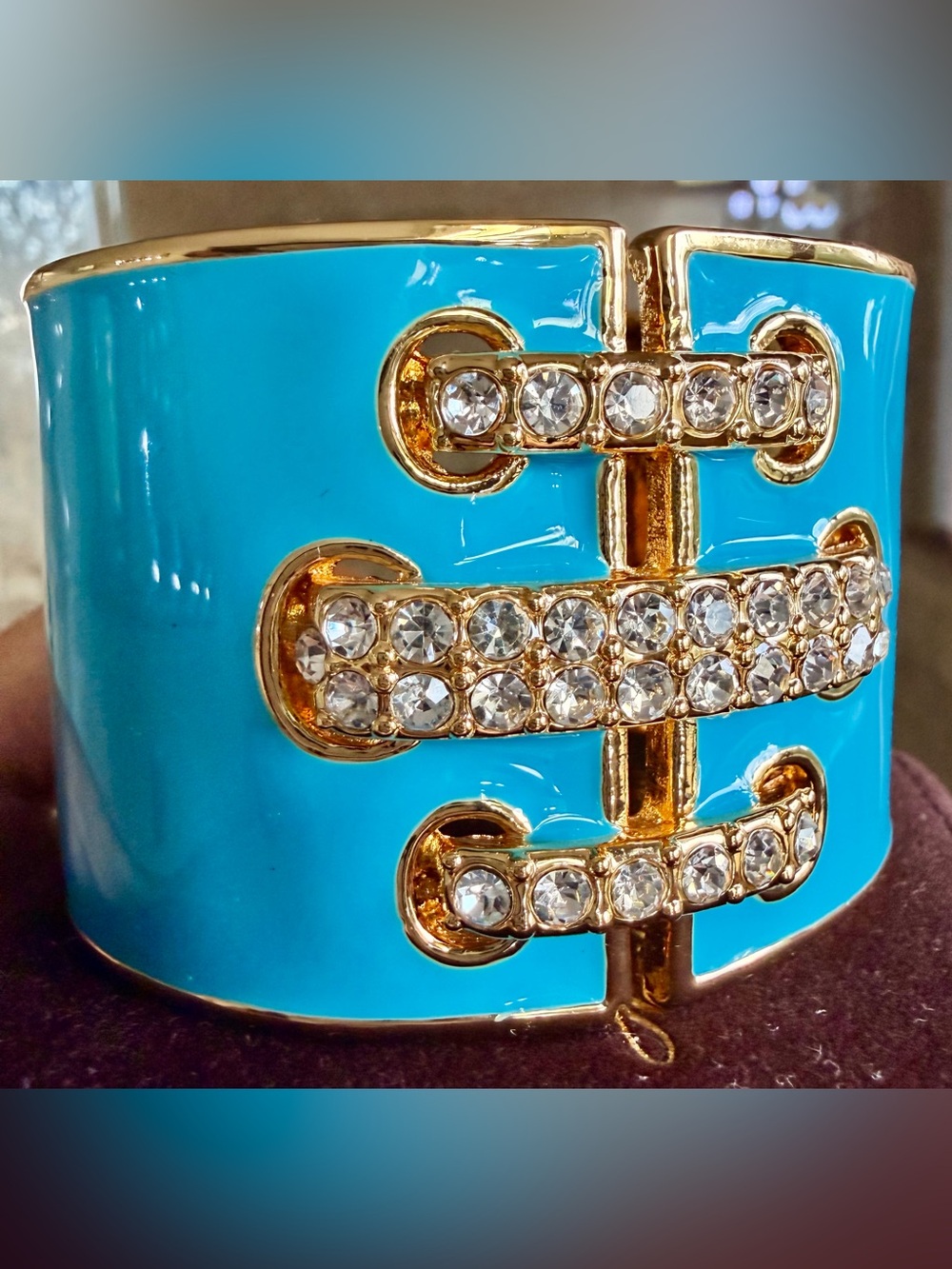 Catwalk Jon Corset Cuff in turquoise